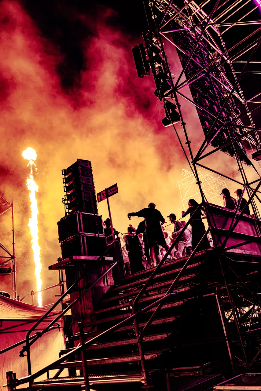 Scène pyrotechnie